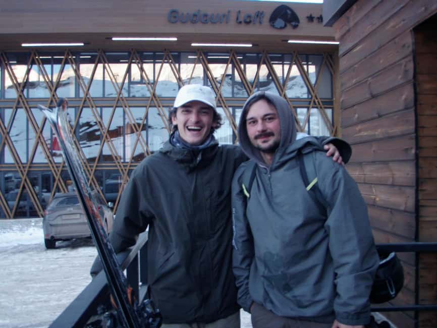 Gudauri: Snowboard/Ski Instructors - Progressing from basic turns to optional challenges