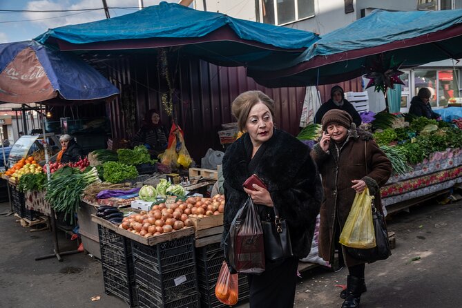 Half-Day Food Tour of Tbilisi Dezerter's Bazaar - Lunch with ghobi, pkhali, cheese, and cornbread