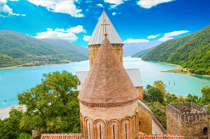 Highlights of Caucasus Mountains-Jinvali,Ananuri,Gudauri,Kazbegi(Group tour) - The Russia Georgia Friendship Monument