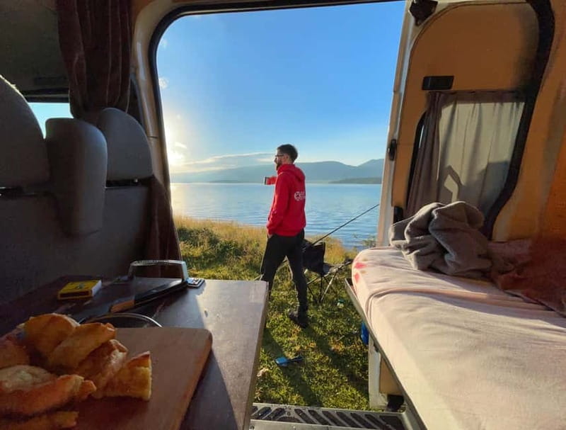 Into the wild - Shaori Lake turns lunch into open-air time
