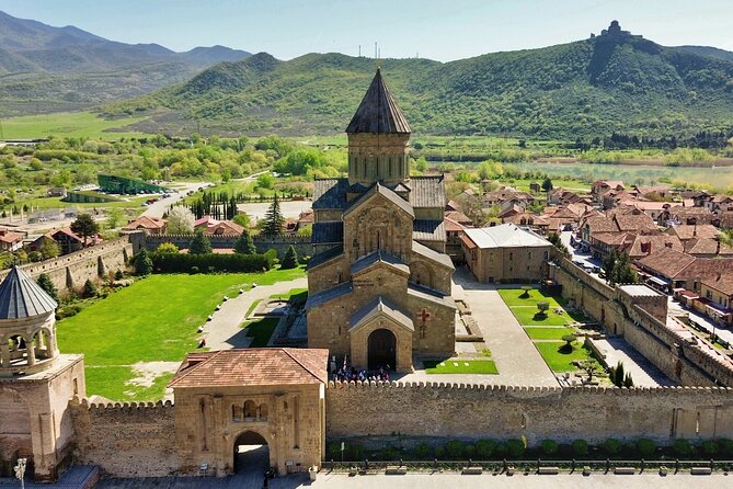Jvari monastery & Mtskheta - Half day group tour from Tbilisi - A small group, but not a private experience
