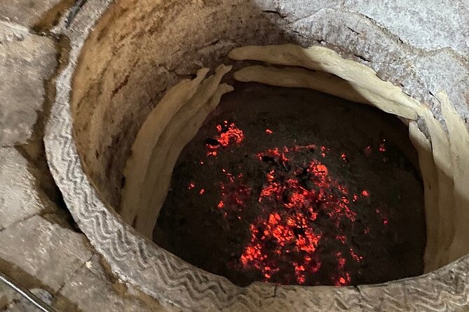 Kakheti, Bodbe, Sighnaghi and Telavi (Group Tour) - Telavi: A Royal Glimpse and Another Glass of Wine