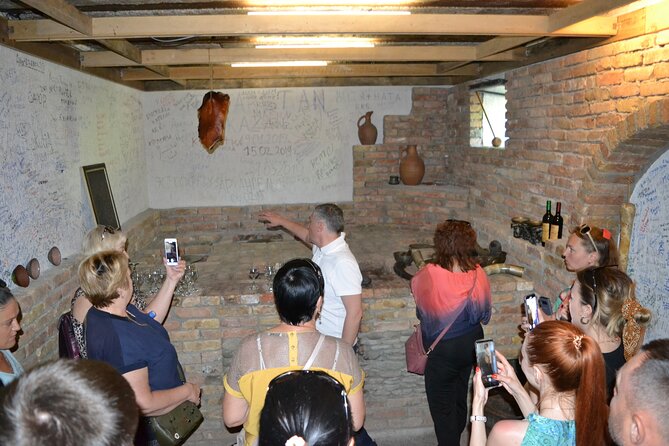 Kakheti: Bodbe, Sighnaghi, Telavi Wine Tour from Tbilisi - Bodbe Monastery connects faith and scenery