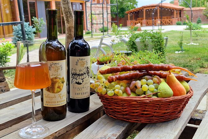 Kakheti - Small wineries and family-cooked lunch • Private tour - Kardenakhi delivers the meal you will remember