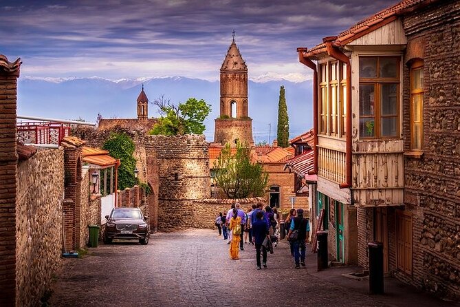Kakheti Wine & Sighnaghi Private Tour from Tbilisi - What private transport adds to the day