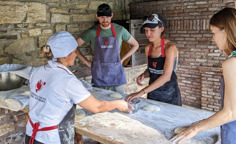 Kakheti: Wine tour from Tbilisi - Enjoy 6 sorts of wine - Bodbe Monastery and the first views of Sighnaghi