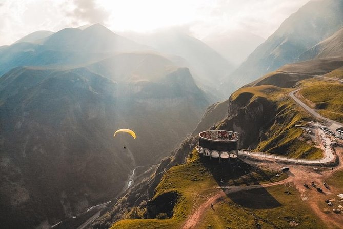 Kazbegi and Gudauri Full Day Private Tour from Tbilisi - Stepantsminda and the climb to Gergeti