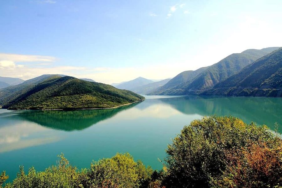 Kazbegi and Gudauri Mountain Area Private Tour From Tbilisi - Zhinvali Reservoir: the first big mountain view