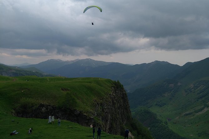 Kazbegi Day Trip (Jinvali, Ananuri, Gudauri, Gergeti church) - Stepantsminda: the first full look at Mount Kazbek