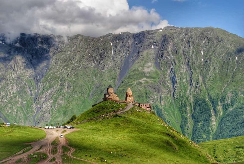 Kazbegi & Gudauri: Must-See Mountains from Tbilisi - Ananuri combines a fortress and a reservoir