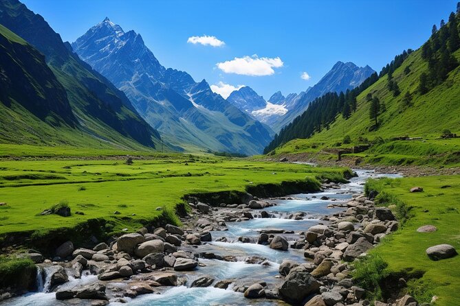 Kazbegi&Gudauri Small group tour including hotel pick up/drop-off - Why the Georgian Military Highway is the real beginning