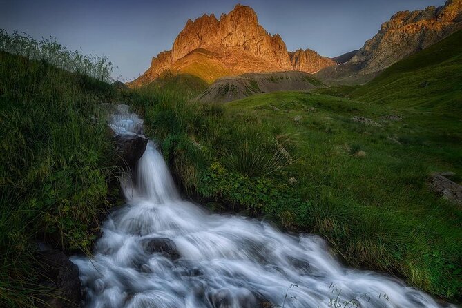 Kazbegi & Juta, 2-day tour. (easy hikings) - Gergeti Trinity Church above Stephantsminda
