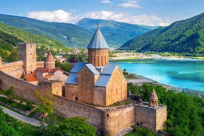 Kazbegi (stepantsminda) and Gudauri private tour - Gergeti Trinity Church is the days main prize