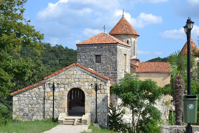Kutaisi: Bagrati & Motsameta Religious Heritage Tour - Timing, transport, and meeting in Kutaisi