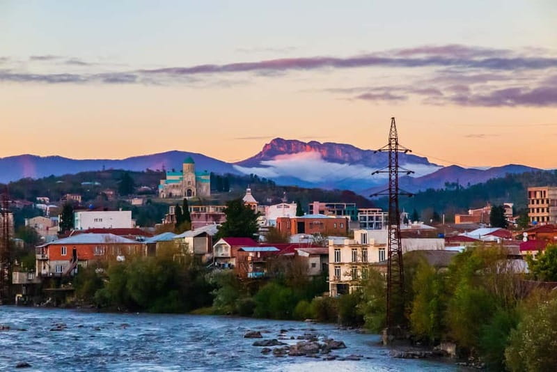 Kutaisi: Cultural Walking Tour - The White Bridge and the story of Colchis