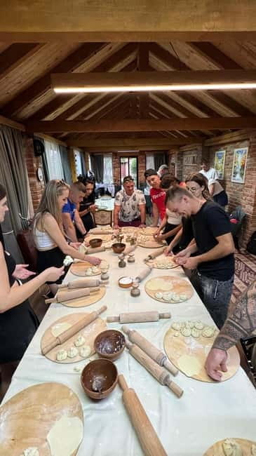 Kutaisi: Georgian Traditional Food Masterclass at family - What the three-hour schedule should feel like