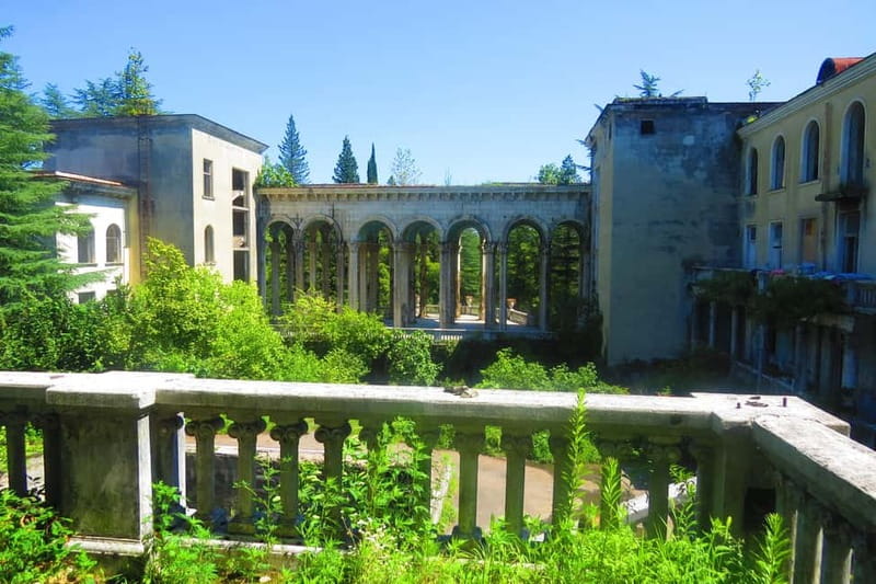 Kutaisi: Martvili, Okatse Canyon, and Prometheus Cave Tour - Okatse Canyon and the long walk to the bridge