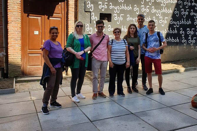 Kutaisi Walking Tour - Kutaisi Market and the Photo Stop
