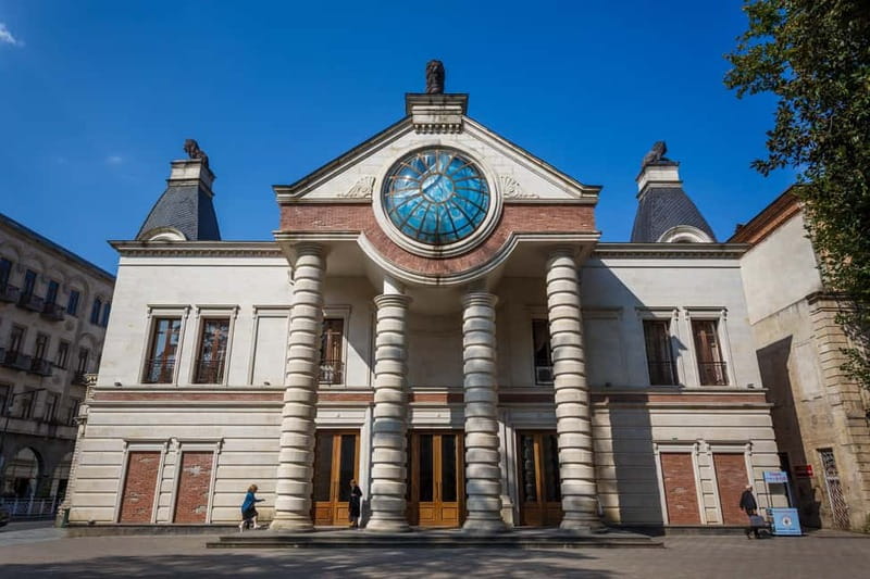 Kutaisi walking tour with A GLASS OF FINE WINE - The guides and the quality of the explanation