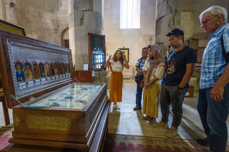 Kutaisi, Wine & Dine - group tour around the city - Key things to know before booking