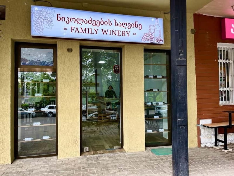 Kutaisi: Wine Tasting in Family Winery shop - Four wines, then a taste of chacha