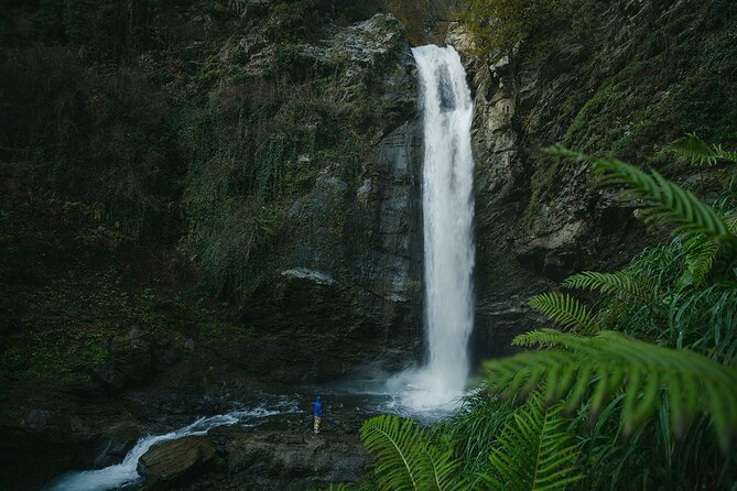 Lagodekhi - A day hiking from Tbilisi - Reaching the 40-meter Ninoskhevi Waterfall
