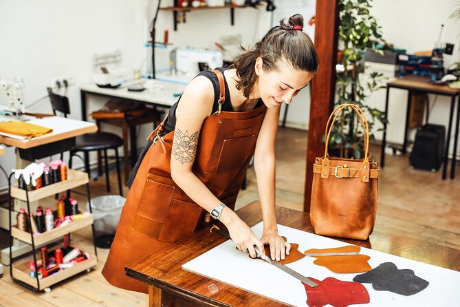 Leather Craft Workshop in Tbilisi - Leatherworking Class - Price, private format, and practical value