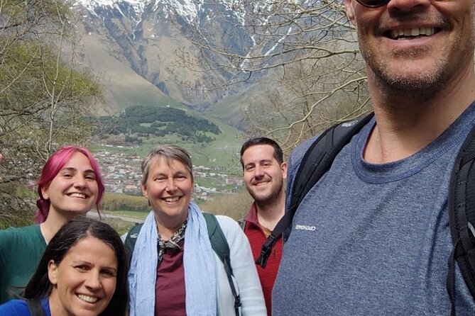 Military Road Marvels: Ananuri, Kazbegi & Khinkali Masterclass - Pasanauri lunch and the khinkali lesson