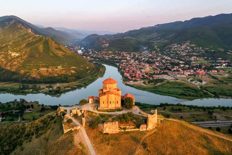 Mtskheta: Day Tour to Oldest City in Georgia - Svetitskhoveli Cathedral and the robe of Christ