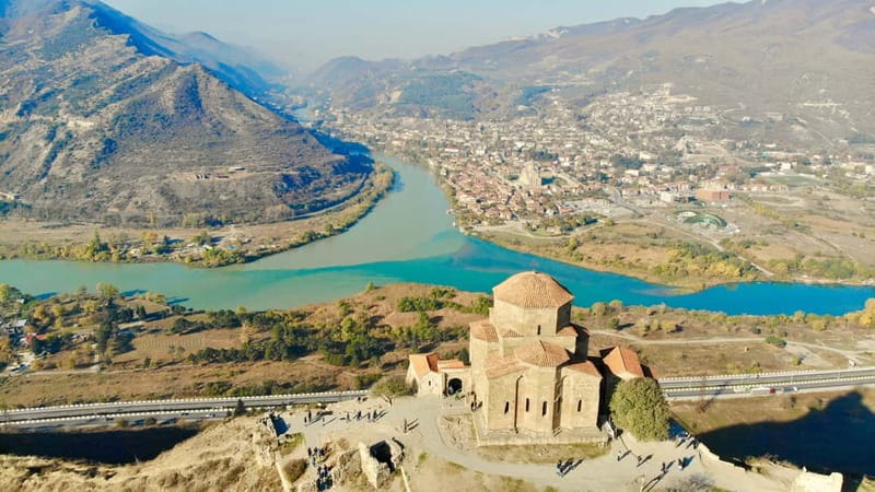 Mtskheta Gori Uplistsikhe Day-Trip from Tbilisi - What the guides add to the experience