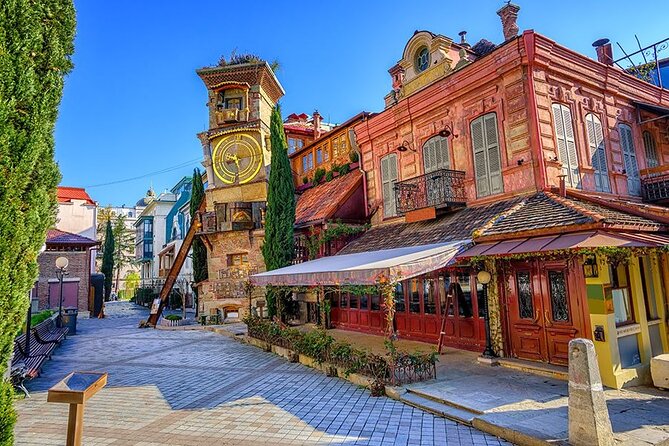 Mtskheta + Tbilisi Private Tour - Walking through Old Tbilisi in two hours