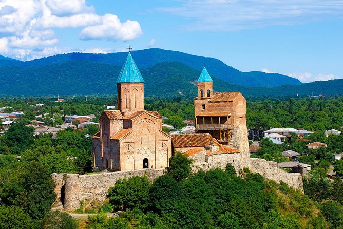 Private 4 days Food & Wine and Sightseeing tour to Kakheti, Kazbegi, Mtskheta. - What the price means for your budget