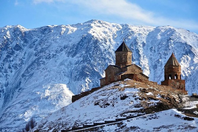 Private day tour in Kazbegi (Stepantsminda) - The Aragvi River and Pasanauri area
