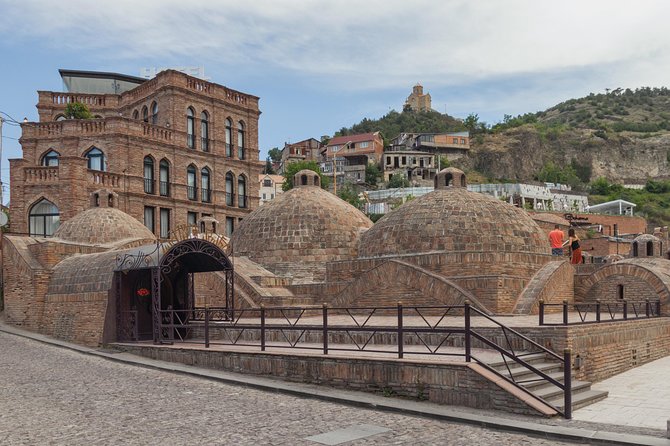 Private Day Tour - Old Town Tbilisi - Metekhi Church above the Mtkvari River