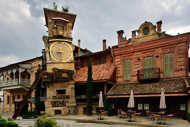 Private Day Tour - Old Town Tbilisi - Jan Shardeni Street and the Old Town rhythm