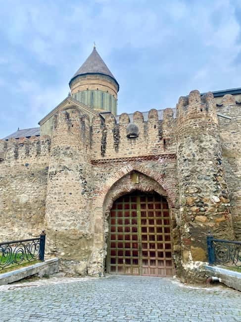 Private Day Trip to Uplistsikhe, Mtskheta, Jvari & Gori - Jvari Monastery and the view below