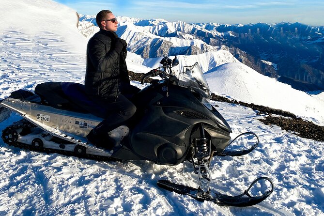 Private Effortless transfer from Tbilisi to Gudauri ski resort - Arriving in Gudauri at 2,000 Meters