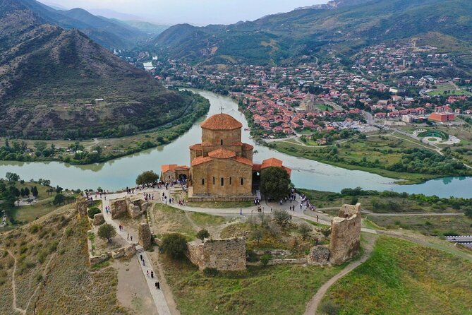 Private tour from KUTAISI Colourful Tbilisi, Jvari and Mtskheta - Surami: a 30-minute look at Georgia’s mountain crossroads