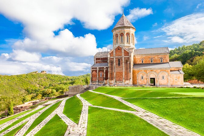 Private Tour From Tbilisi to Kakheti Sighnaghi with Wine Tasting - Five things that make this Kakheti day trip worth considering