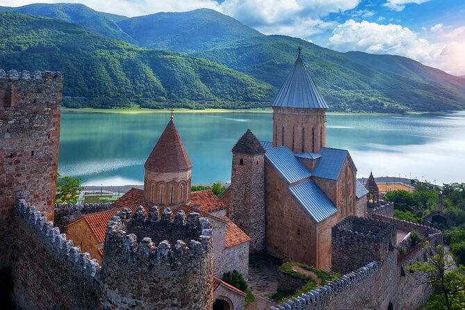 Private Tour From Tbilisi to Kazbegi - Ananuri Fortress and its medieval churches