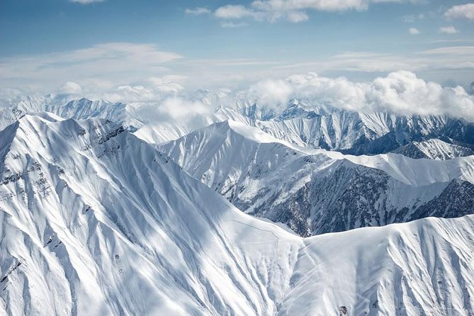 Private tour in Gudauri with overnight stay in Gudauri - Ananuri Fortress brings the road trip into focus