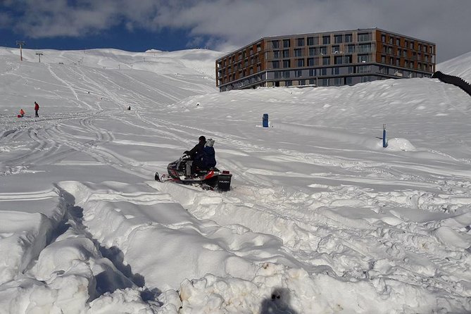 Private tour in Gudauri with overnight stay in Gudauri - Gudauri gives you four hours for snow activities
