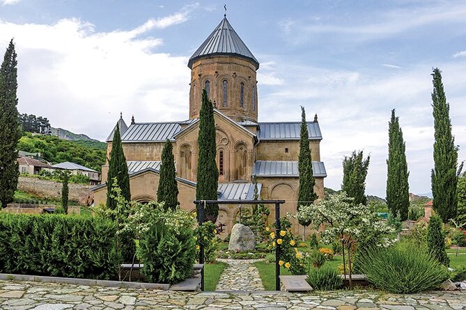 Private Tour in Mtskheta , Jvari and Tbilisi - Old Town Tbilisi, balconies, baths, and fortress views
