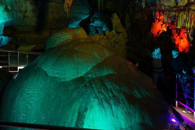Private tour: Prometheus, Sataplia Caves Bagrati, Gelati - Key points at a glance