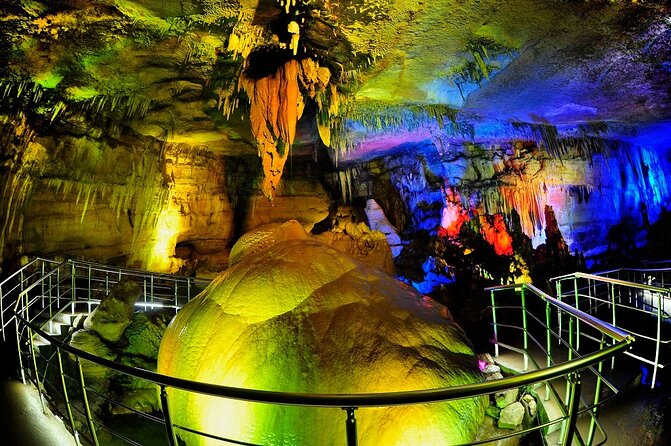 Private tour: Prometheus, Sataplia Caves Bagrati, Gelati - Why this Kutaisi day trip works well
