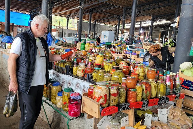 Private Ultimate Foodie Kakheti Experience with wine and cheese - Why Kakheti makes a strong food day from Tbilisi