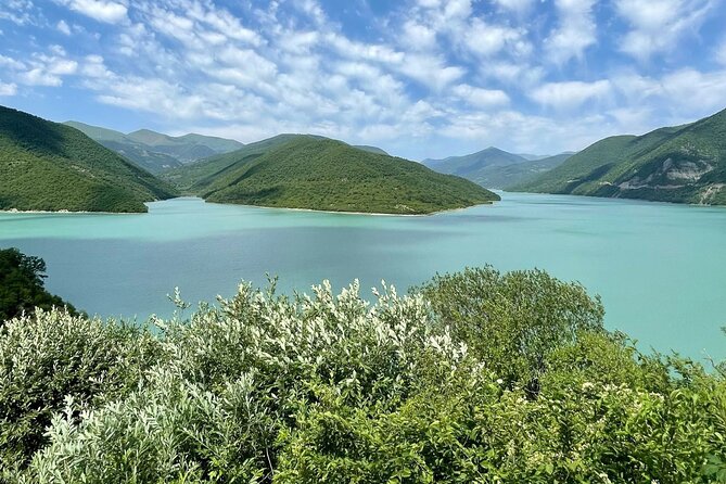 RACHA region with TSKHRAJVARI and wine tasting from Kutaisi - Timing, weather, and practical planning