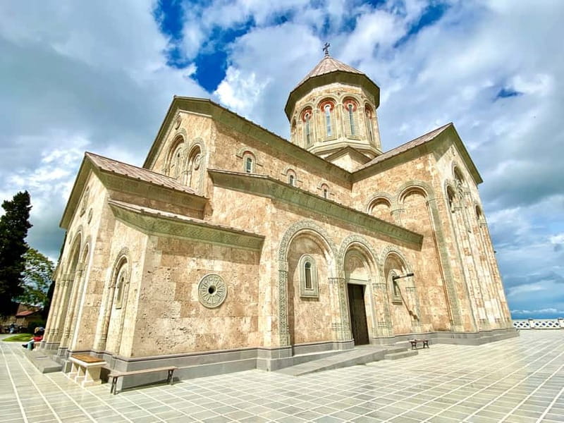 Sighnaghi, David Gareja & Rainbow mountains Private tour - What to bring and who should skip it
