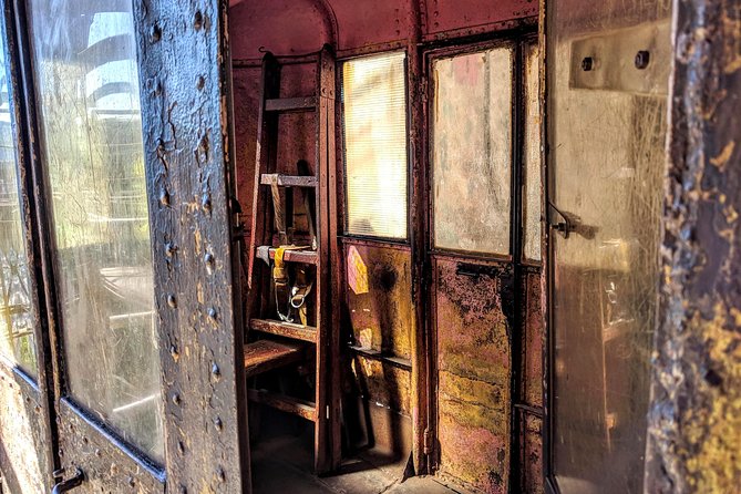 Soviet past - Private day tour to Chiatura, Katskhi pillar and Chronicles - What the private format adds