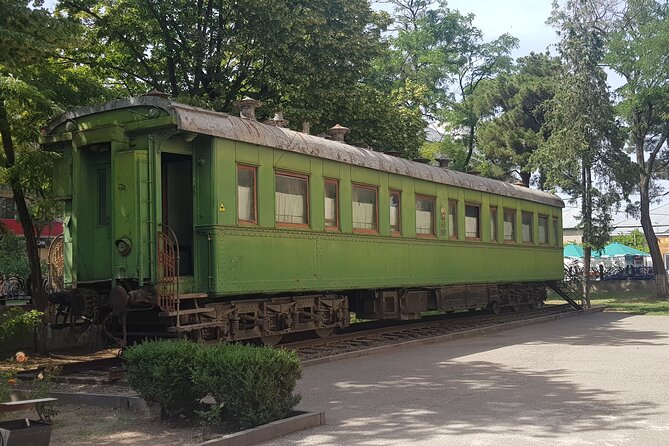 Soviet Story - Private day trip to Chiatura, Stalin's museum and Katskhi pillar - Gori and the Stalin Museum in 45 minutes